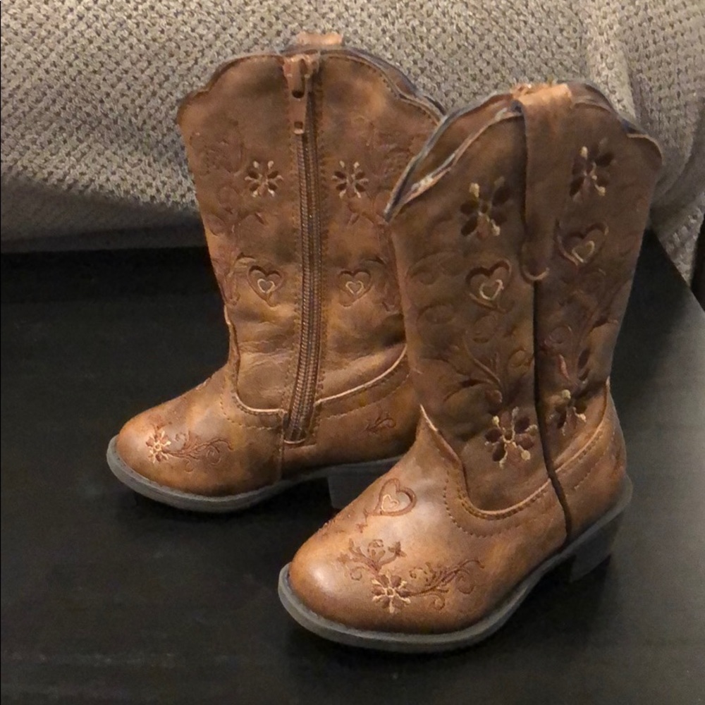 Leather boots worn twice